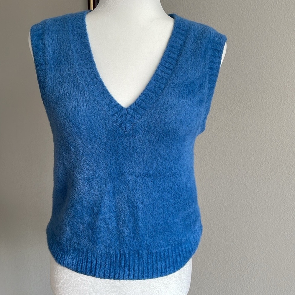 Forever 21 Blue Fuzzy Knit Top Size 2X